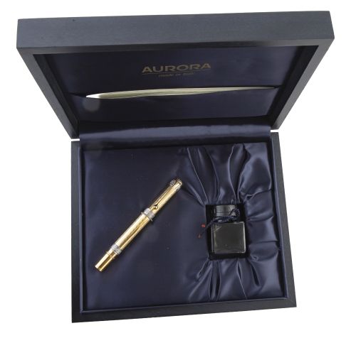 Pluma estilográfica AURORA 75 Aniversario. Nº 0102