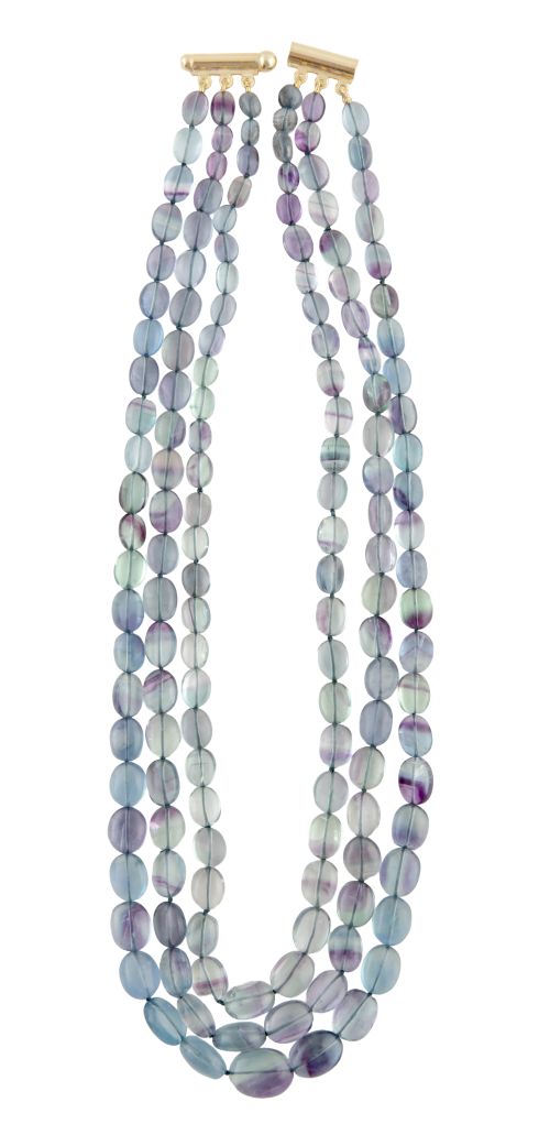 Collar de tres hilos de fluoritas en cuentas ovales lisas, 