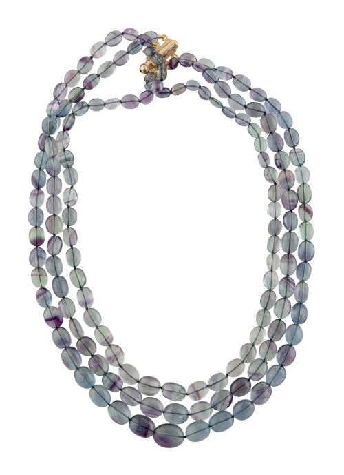 Collar de tres hilos de fluoritas en cuentas ovales lisas, 