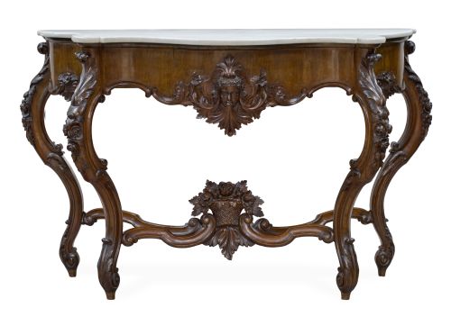 Consola de estilo Luis X de madera de caoba tallada con tap