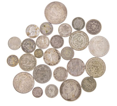 Lote de 26 monedas en plata y metal de diferentes valores y
