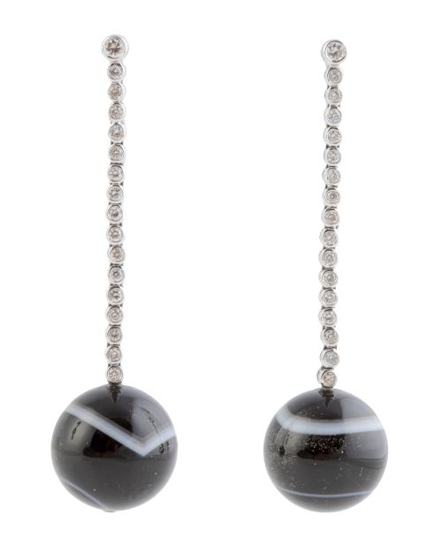 Pendientes largos con esfera de ónix colgante de línea en r