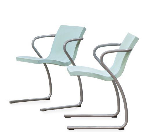 "Magic Chair".Pareja de sillas de brazos en acero tubular