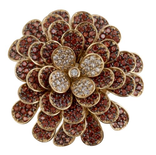 Sortija con diseño floral con pétalos móviles cuajados de z