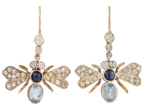 Pendientes con diseño de mosca, con alas cuajadas de brilla