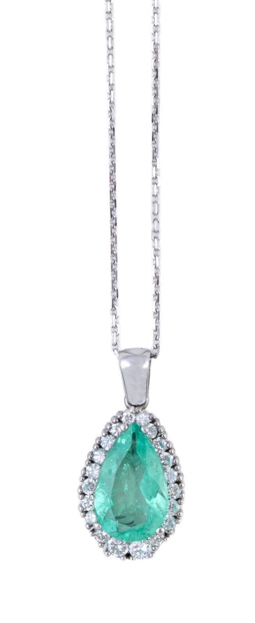 Colgante con esmeralda central en talla pera, orlada de bri