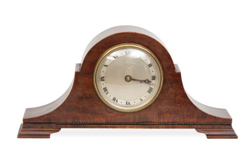 "Au Monde Élégant Bilbao".Reloj de sobremesa de madera, l