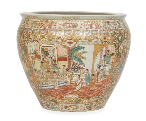 Pecera de porcelana esmaltada con personajes en interior, f