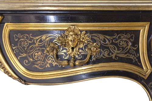 "Bureau plat" Luis XIV de madera de palisandro, marquetería