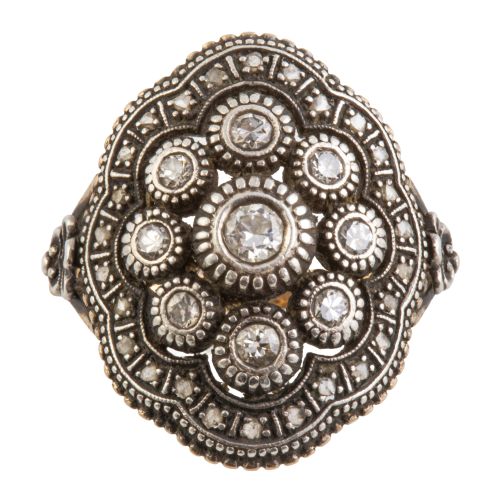 Sortija lanzadera portuguesa c. 1930 con diseño con brillan