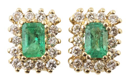 Pendientes con esmeralda central rectangular engastada en g