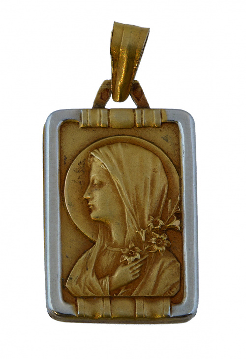 Medalla colgante de pp. de S. XX con marco rectangular 
