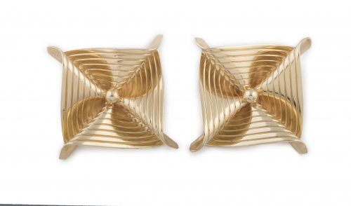 Pendientes TIFFANY and Co en forma de pañuelo plegado con d