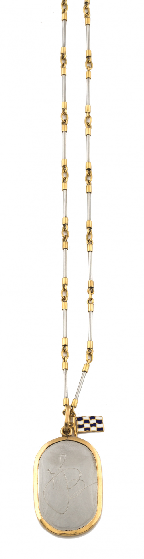 Colgante con chapa de acero y dorada firmada que pende de c