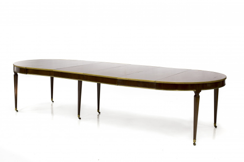Mesa de comedor extensible de madera de caoba de estilo dir