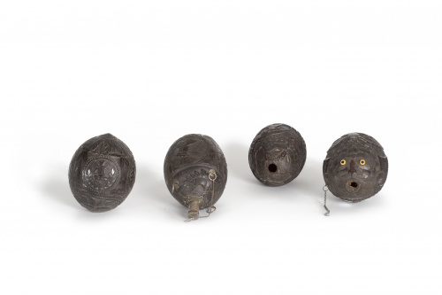 Polvorera de Avancarga, Napoleón I, en coco tallado, con el