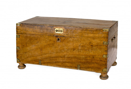 Arcón de barco de madera de alcanfor Cantón, S. XIX.