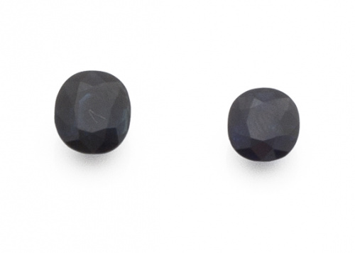 Zafiro de talla oval de 1,78  ct, sin montura.