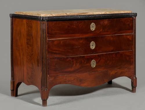 Cómoda-vitrina Carlos IV en caoba y palma de caoba.Trabajo