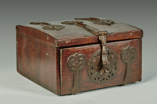 Arquilla papelera en madera de guanacaste y carey con herra