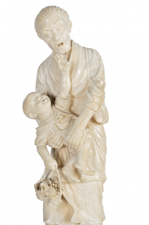 “Anciana con niño en brazos”Escuela de Tokyo, Japón, perio