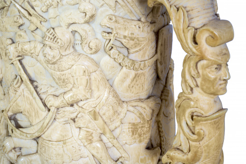 Tankard en marfil talladoAlemania, S. XIX