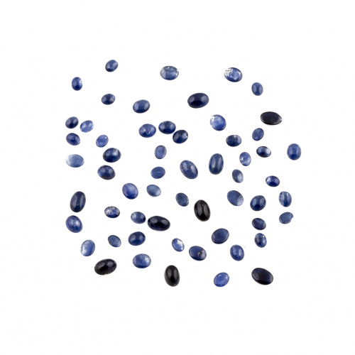 Lote de 58 zafiros Ceylán en cabuchón que suman un peso de 