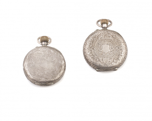 Dos relojes Lepine en plata de pp.S. XX