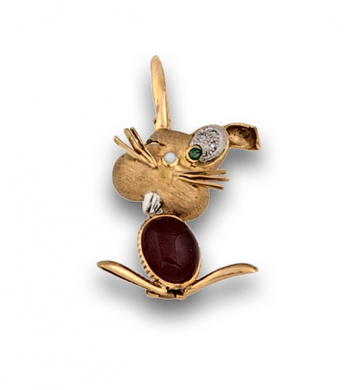 Broche conejito con ágata cornalina ,brillantes y esmeralda