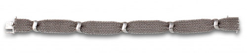 Pulsera de malla trenzada de oro blanco de 18K anudada.