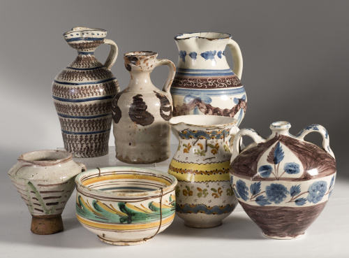 Mortero de cerámica en verde y manganeso.Teruel, S. XVIII.