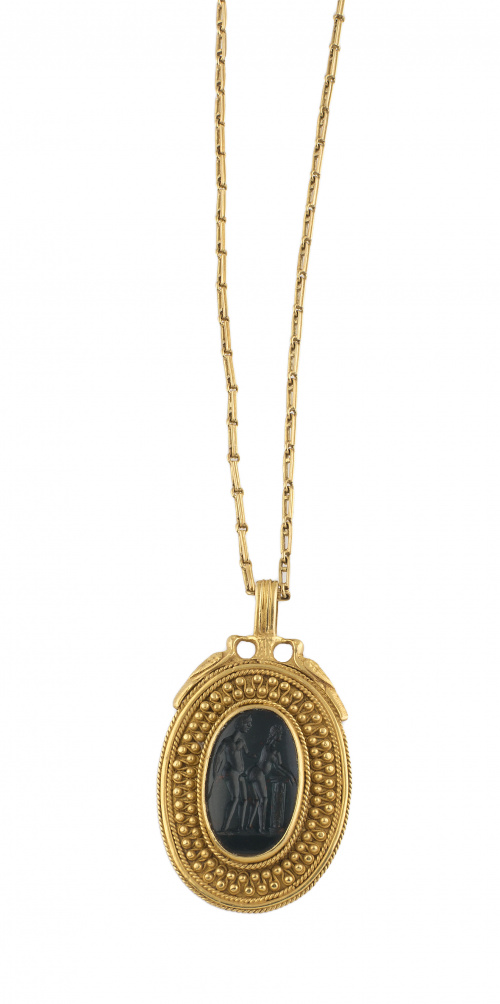 Colgante con intaglio erótico en jaspe con marco ancho ador
