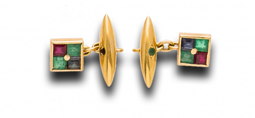Gemelos  cuadrados con esmeraldas zafiros y rubíes calibrad
