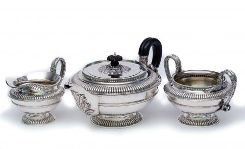 Juego regencia de té de plata en su color de decoración rel