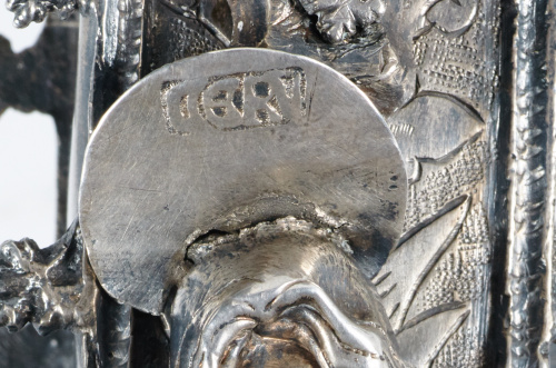 Importante cruz procesional gótica, época Reyes Católicos, 