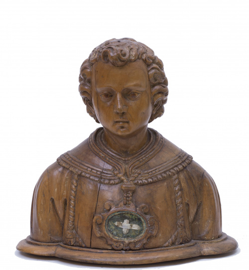 Busto reliario de madera de frutal tallada.Trabajo español