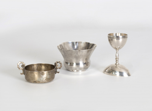 Bernegal de plata con marcas.Aranda, Cordoba, S. XVIII