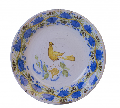 Plato de cerámica esmaltada con “parladot”.Manises, pp. de