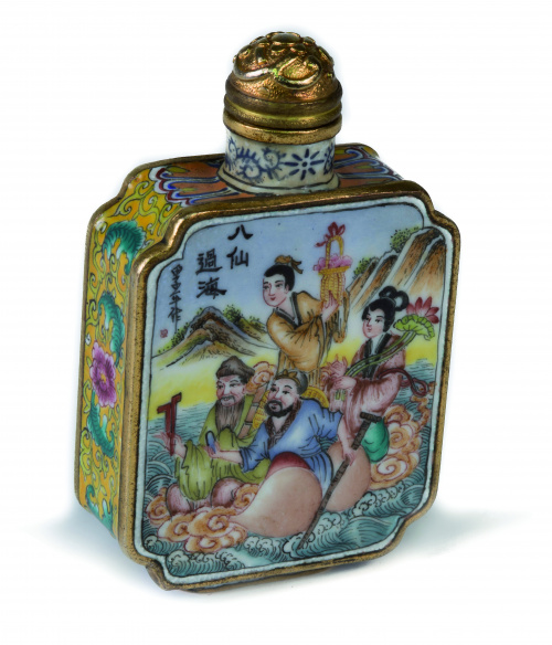Dos snuff bottlesChina, finales de la Dinastía Qing, ff. S