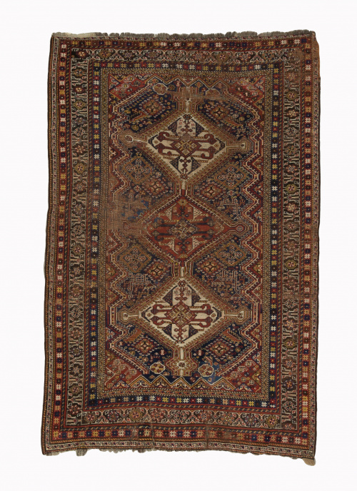 Alfombra persa con motivos geométricos.S.XX