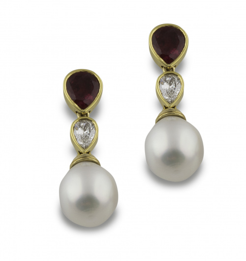 Pendientes largos de perillas de perla Australianas que pen