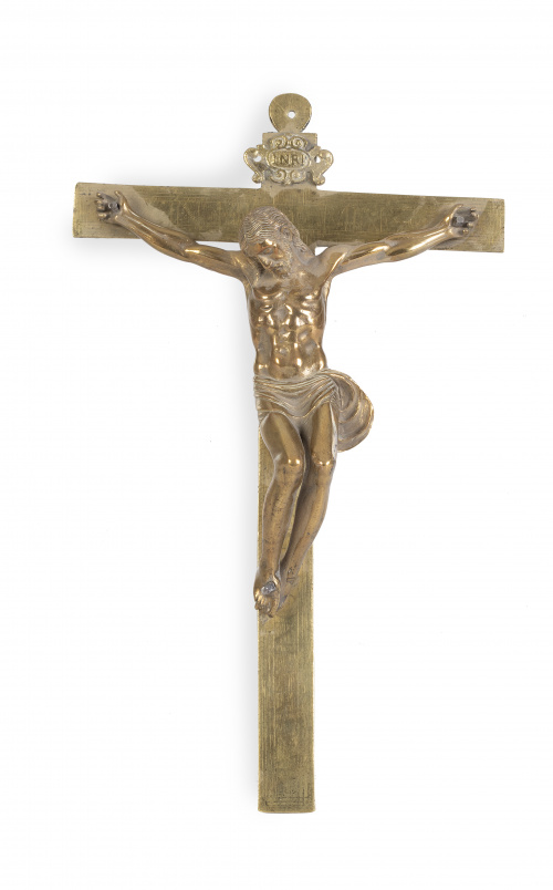 Cristo crucificado, en bronce dorado.España o Italia, S. X