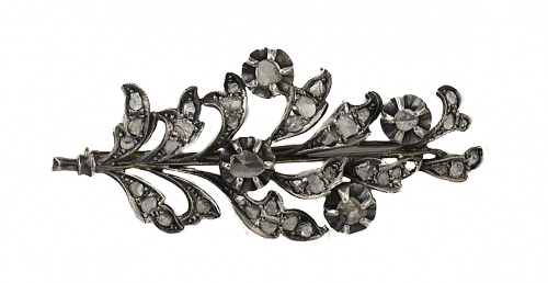 Broche floral S.XIX con hojas de diamantes y tres diamantes