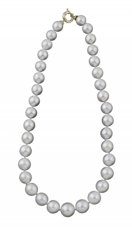 Collar de perlas de los mares del sur y cierre de timón en 