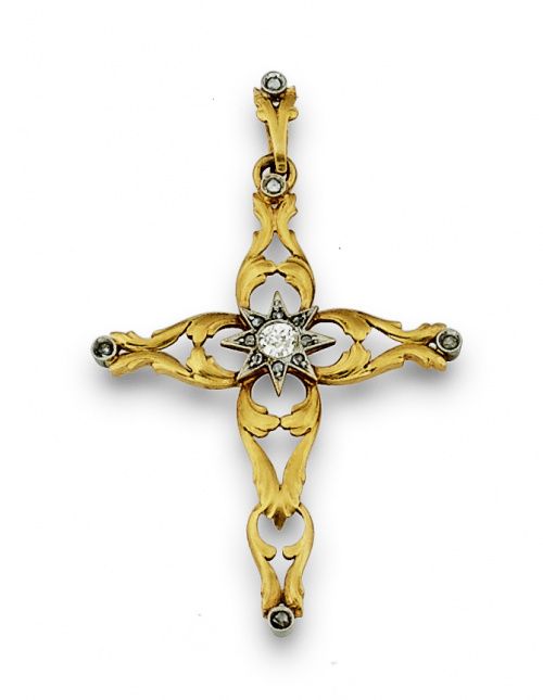 Cruz colgante con estrella central de diamantes y brazos ca