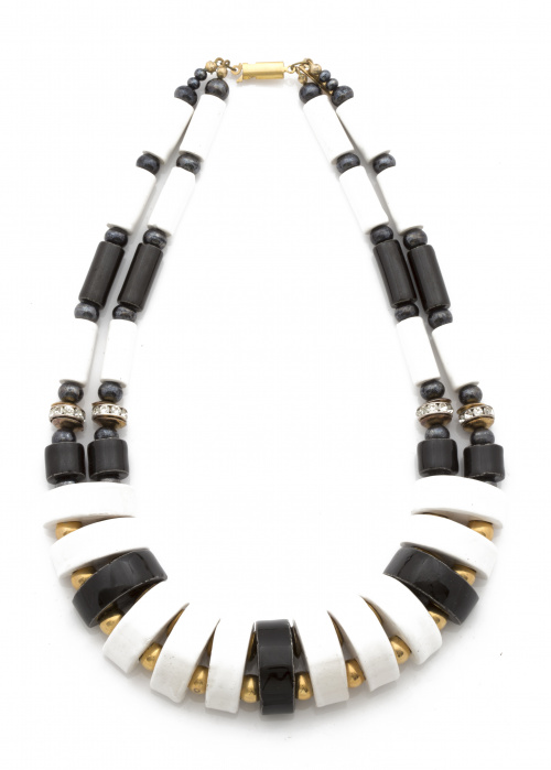 Collar Art-Decó de piezas semi esféricas de cerámica esmalt