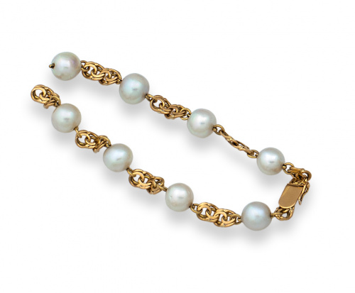 Pulsera de perlas cultivadas y cadena de doble eslabón barb