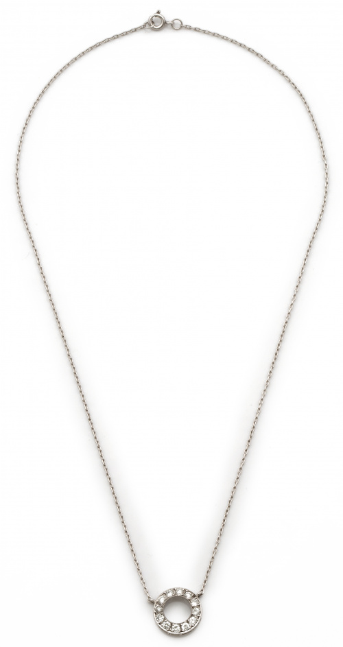 Colgante circular de brillantes con montura y cadena de pla