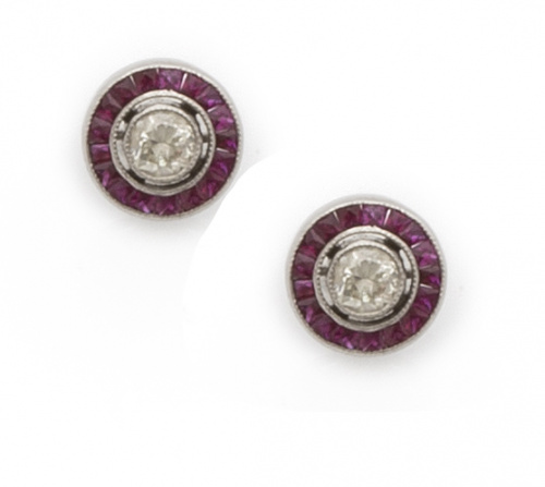 Pendientes ojo de perdiz con brillantes en chatón centrales