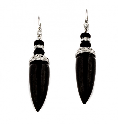 Pendientes largos estilo Art-Decó con perilla de ónix que p